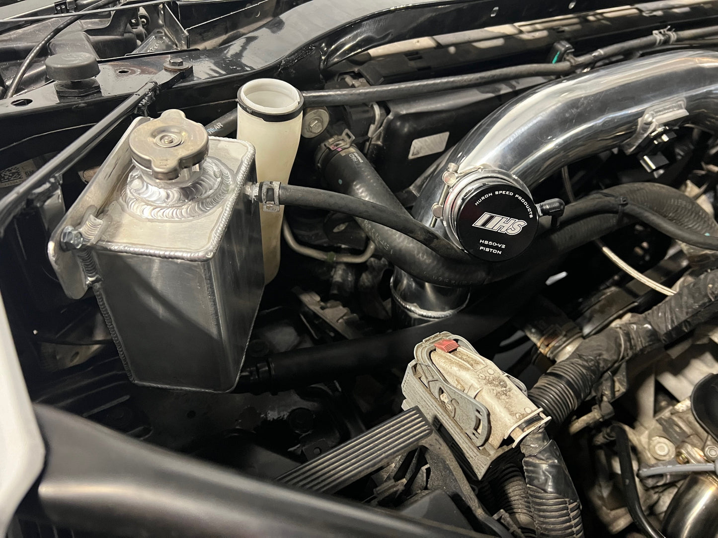 Huron Speed 14-18 Truck T6 Kit