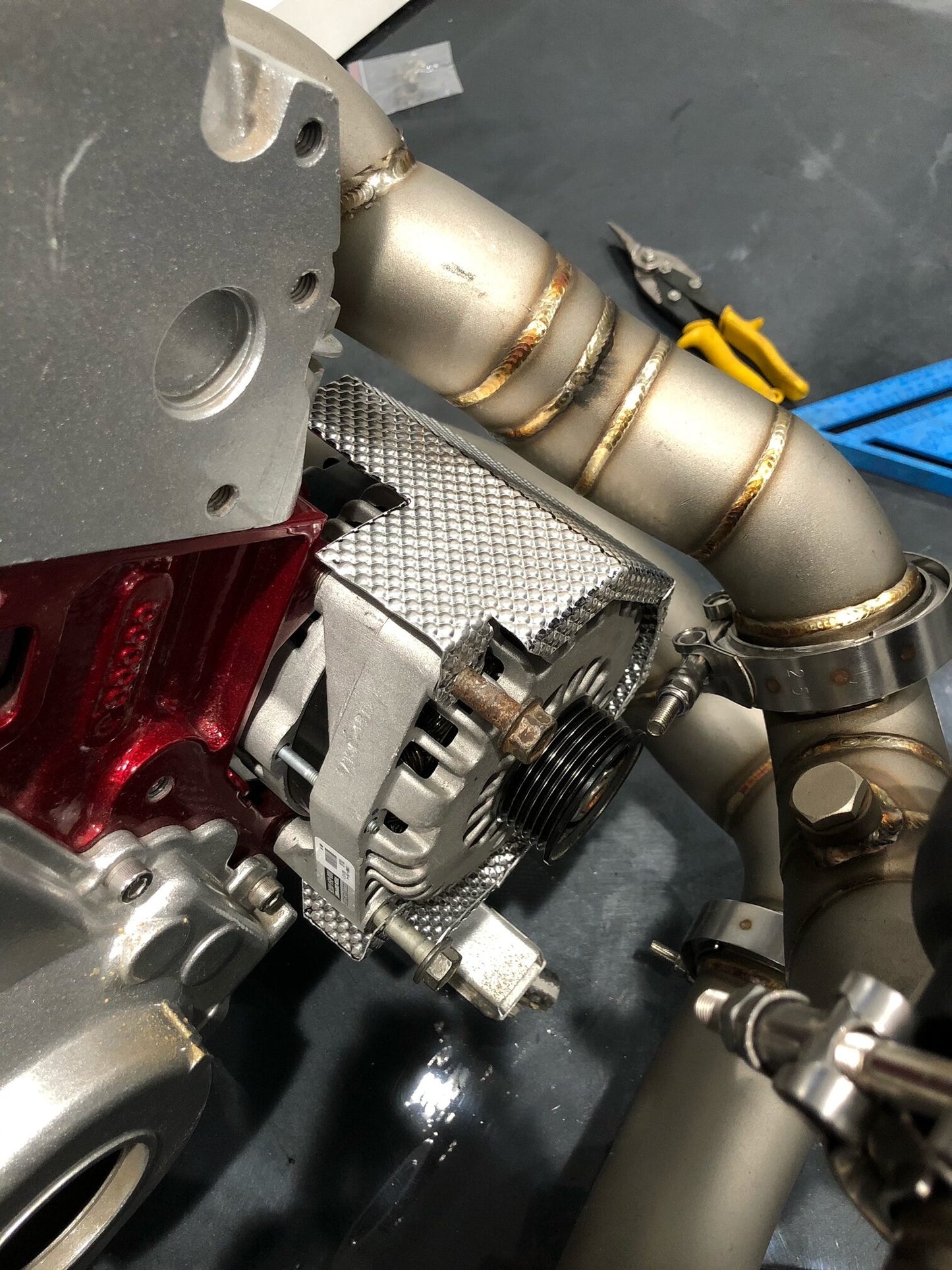 V3 Turbo Exhaust Manifolds *Retain Alternator*