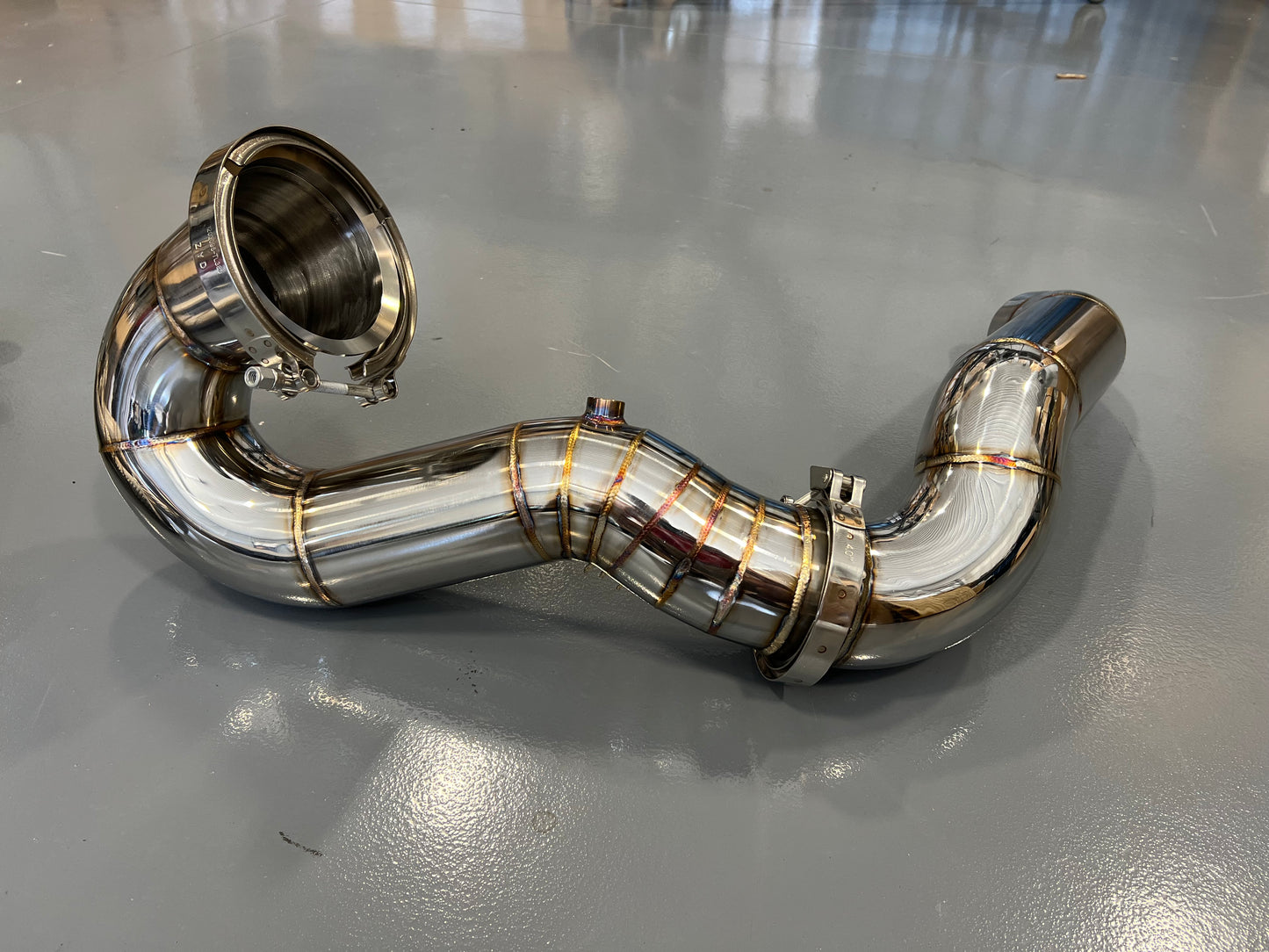 4” Rear-exiting downpipe for T6 kit